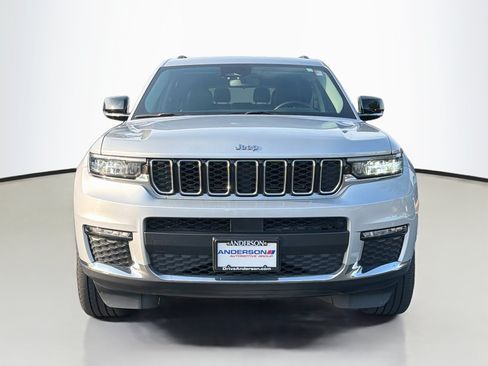 Used 2022 Jeep Grand Cherokee L Limited AWD/4WD image 5