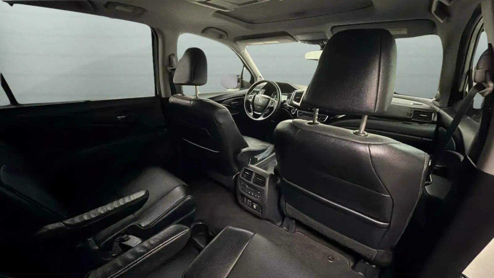 Used 2017 Honda Pilot Elite image 23