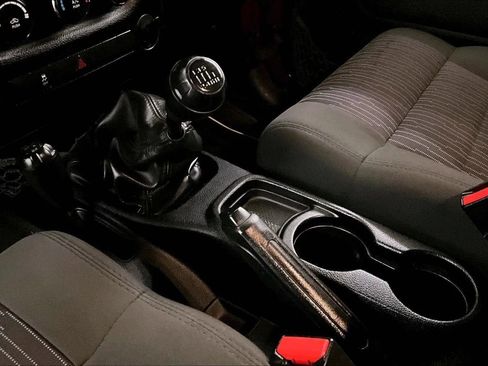 Used 2012 Jeep Wrangler Sport image 17