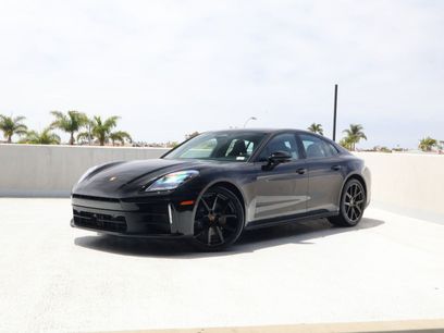 New 2026 Porsche Panamera 4