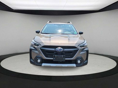 Used 2024 Subaru Outback Limited AWD/4WD image 3