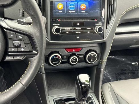 Used 2022 Subaru Crosstrek 2.5i Sport w/ Moonroof Package image 22