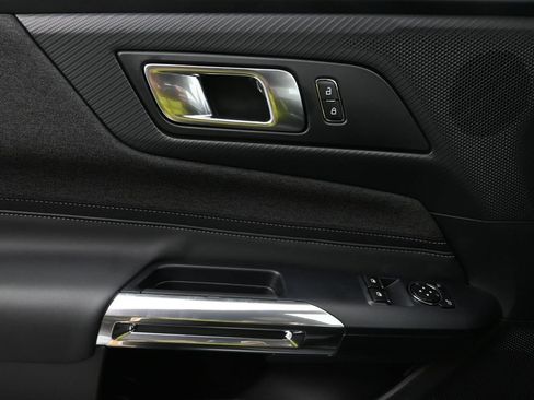 New 2026 Ford Mustang Coupe image 16