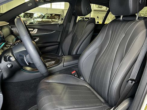 Used 2023 Mercedes-Benz E 350 4MATIC Sedan image 25