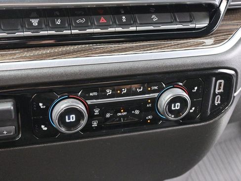 Used 2025 Chevrolet Silverado 2500 LT AWD/4WD image 22