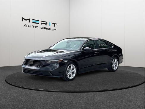 Used 2025 Honda Accord LX image 4