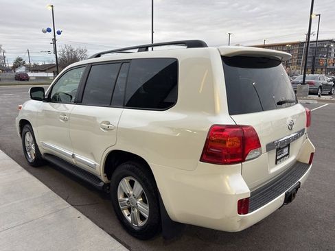 Used 2015 Toyota Land Cruiser image 5