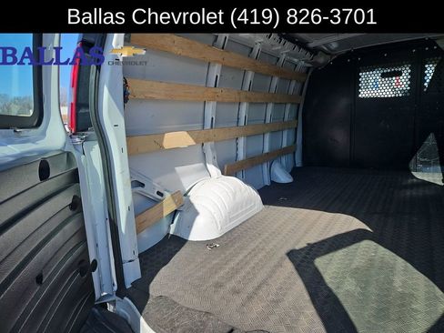 Certified 2024 GMC Savana 2500 w/ Driver Convenience Package RWD image 25