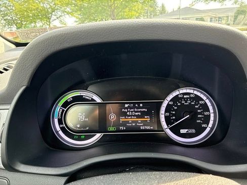 Used 2019 Kia Niro LX FWD image 27