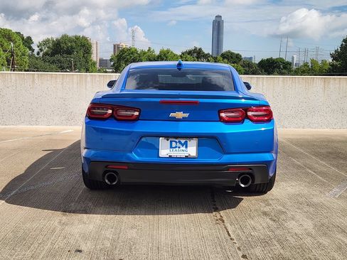 Used 2024 Chevrolet Camaro LT RWD image 7