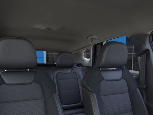 New 2025 Chevrolet Trax LT w/ Driver Confidence Package image 48