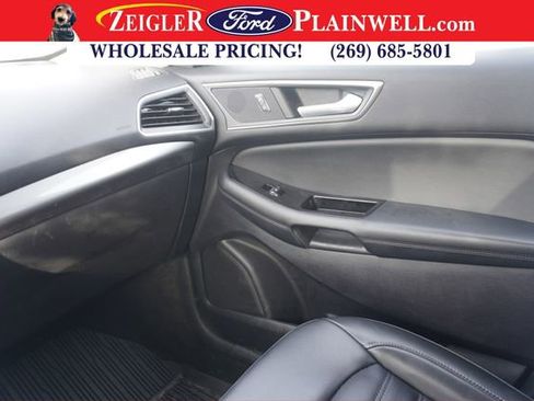 Used 2019 Ford Edge SEL w/ Equipment Group 201A image 24