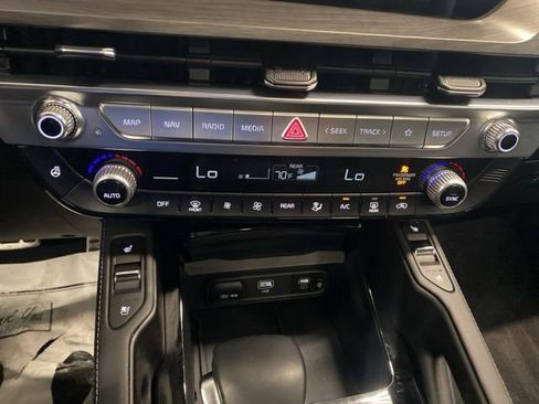 Used 2025 Kia Telluride SX Prestige X-Pro AWD/4WD image 21