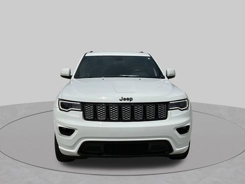 Used 2022 Jeep Grand Cherokee Laredo X RWD image 17