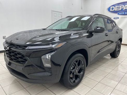 New 2026 Chevrolet Trax LT w/ Driver Confidence Package FWD image 16