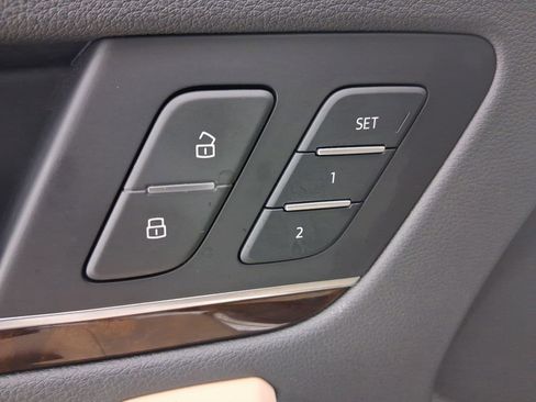 Used 2018 Audi Q5 Premium Plus w/ Premium Plus Package image 16