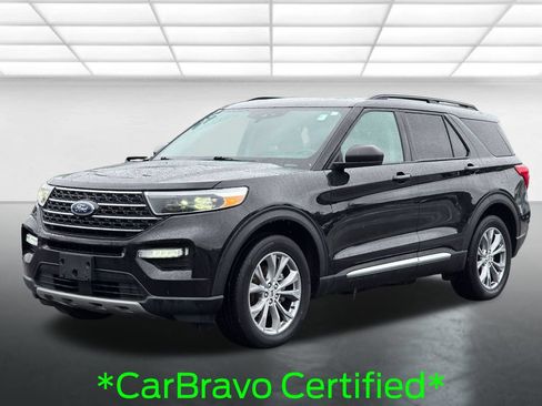 Used 2021 Ford Explorer XLT w/ Equipment Group 202A AWD/4WD image 2