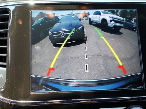 Used 2021 Jeep Grand Cherokee Limited image 12