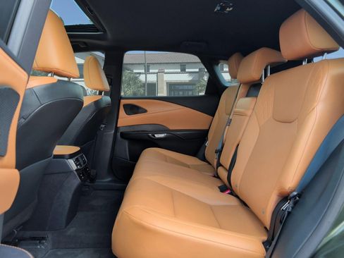 Certified 2025 Lexus RX 350 Premium image 24