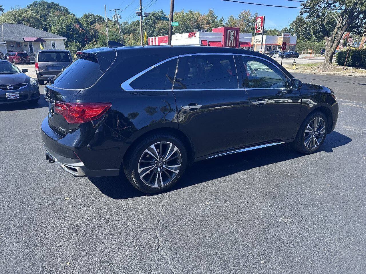 Used 2020 Acura MDX w/ Technology Package AWD/4WD image 4