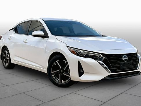 Used 2025 Nissan Sentra SV w/ All-Weather Package image 2