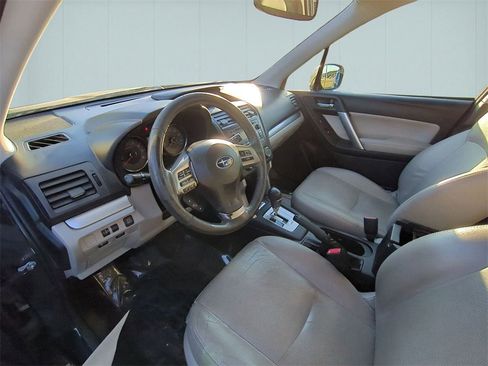 Used 2015 Subaru Forester 2.5i Limited w/ Popular Package #2 image 8