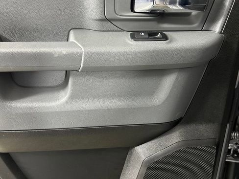 Used 2024 RAM 1500 Classic SLT image 19