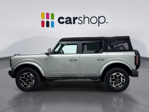 Used 2024 Ford Bronco Outer Banks image 2