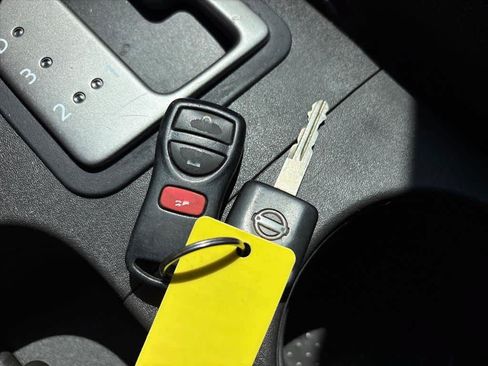 Used 2017 Nissan Frontier SV RWD image 17