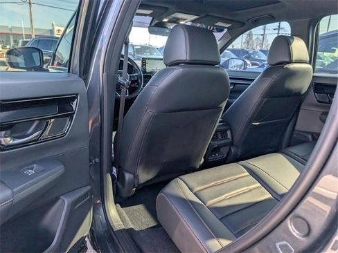 Used 2023 Honda CR-V Sport Touring image 15