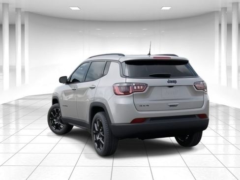 New 2026 Jeep Compass Latitude AWD/4WD image 3