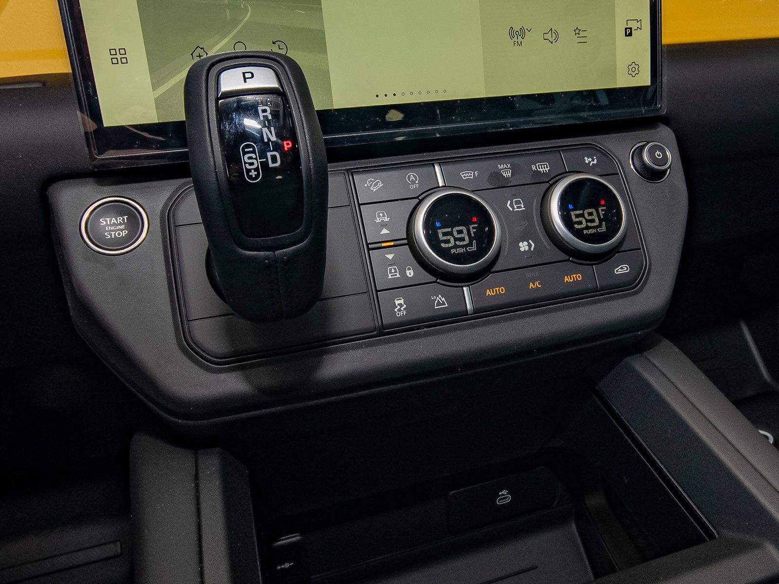 New 2026 Land Rover Defender 110 AWD/4WD image 26