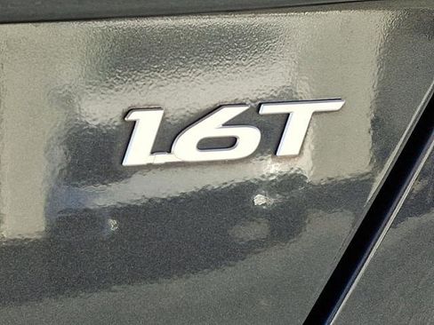 Certified 2024 Hyundai Kona Limited image 32