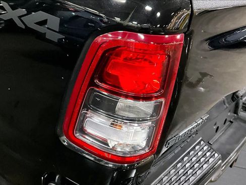 Used 2019 RAM 1500 Big Horn AWD/4WD image 29
