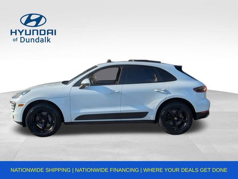 Used 2018 Porsche Macan image 3