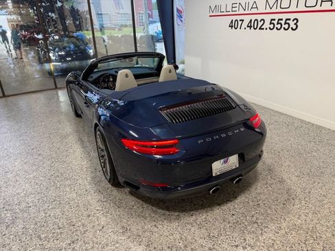 Used 2017 Porsche 911 Carrera S RWD image 3