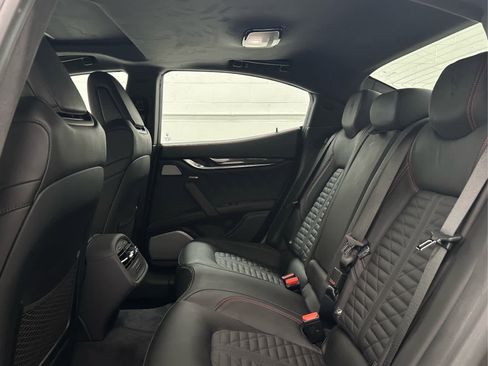 Used 2022 Maserati Ghibli Trofeo image 15