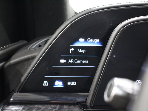 Used 2021 Cadillac Escalade Premium Luxury w/ Driver Assist Tech Package AWD/4WD image 14
