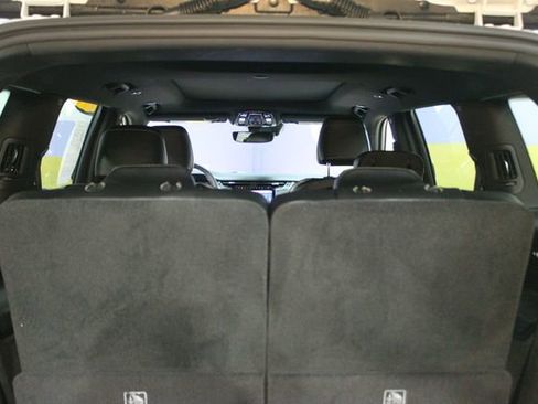 Used 2023 Jeep Grand Cherokee L Overland image 18