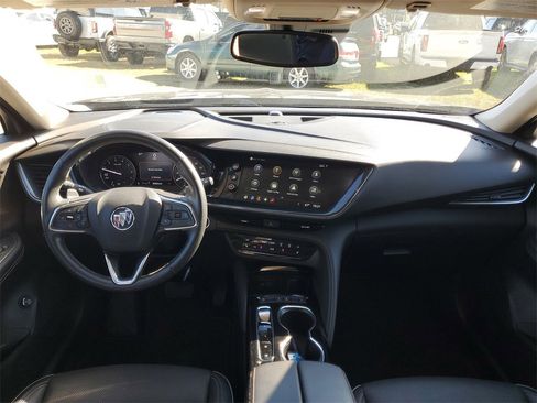 Used 2023 Buick Envision Essence image 26