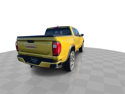 Used 2023 GMC Canyon AT4 w/ AT4 Premium Package image 8
