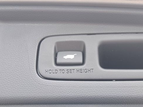 Used 2024 Honda CR-V EX-L image 30