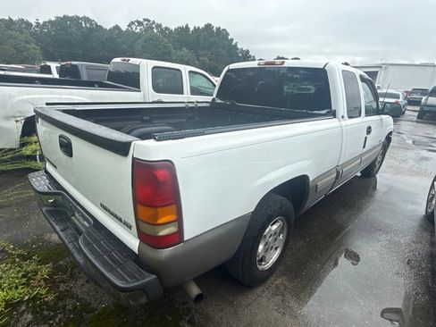 Used 2001 Chevrolet Silverado 1500 LS RWD image 5