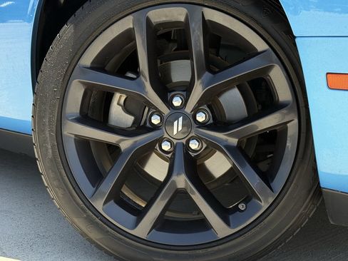 Used 2023 Dodge Challenger SXT w/ Blacktop Package RWD image 9