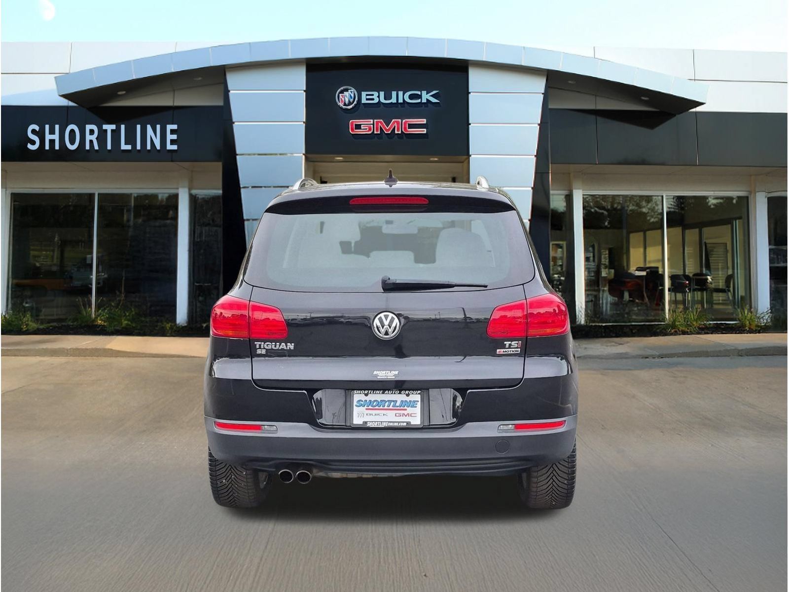 Used 2016 Volkswagen Tiguan SE AWD/4WD image 4