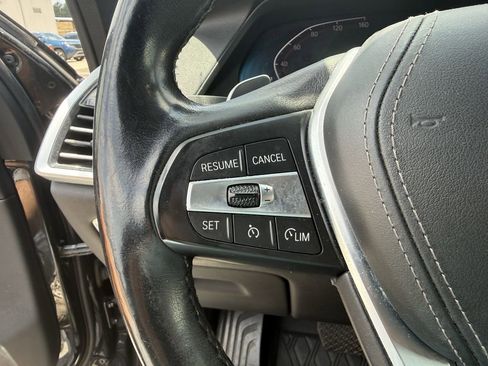 Used 2019 BMW X5 xDrive40i w/ Convenience Package AWD/4WD image 16