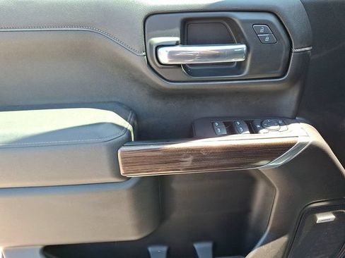 Used 2019 Chevrolet Silverado 1500 RST w/ All-Star Edition AWD/4WD image 12