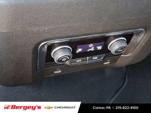 Certified 2024 Chevrolet Suburban LT AWD/4WD image 15