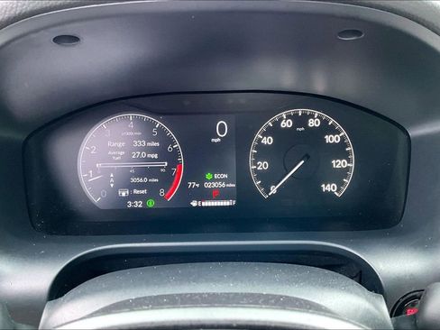 Used 2025 Honda HR-V LX image 12