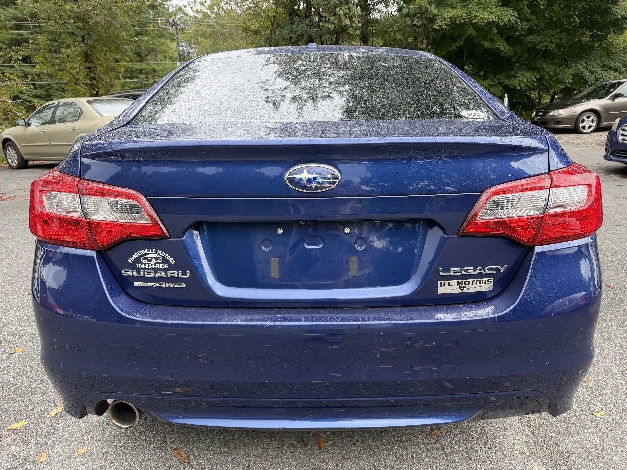 Used 2015 Subaru Legacy 2.5i Limited AWD/4WD image 7